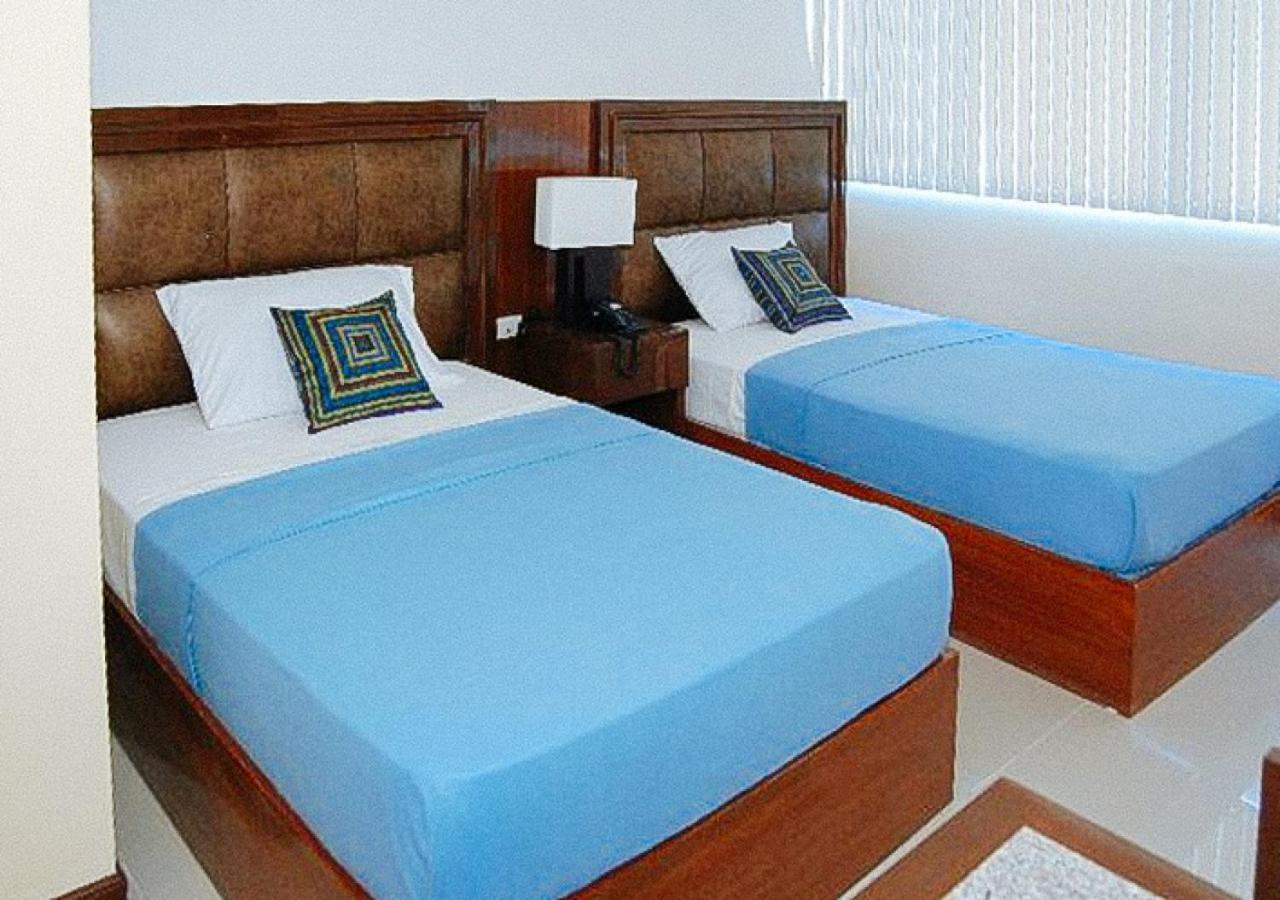 Sky Garden Hotel By Reddoorz Roxas City Cameră foto